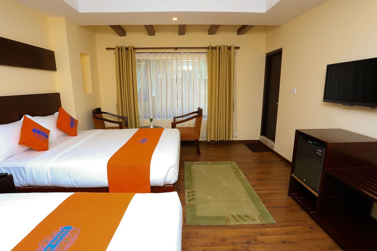 Hotel Jay Suites Катманду Экстерьер фото